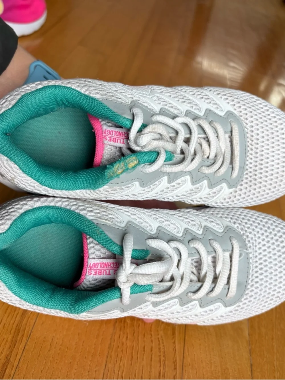 K-Swiss Tubes Sneakers shoes Comfort 200 Neon Pink Teal Youth Girls Size 3.5Y